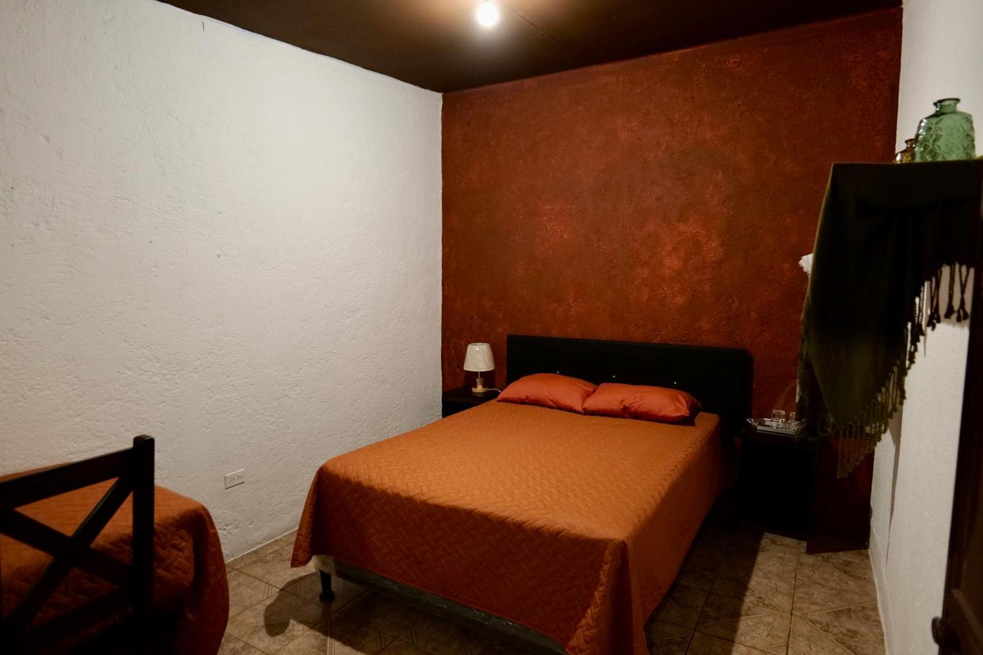 Wonderland Hostel Antigua Dış mekan fotoğraf