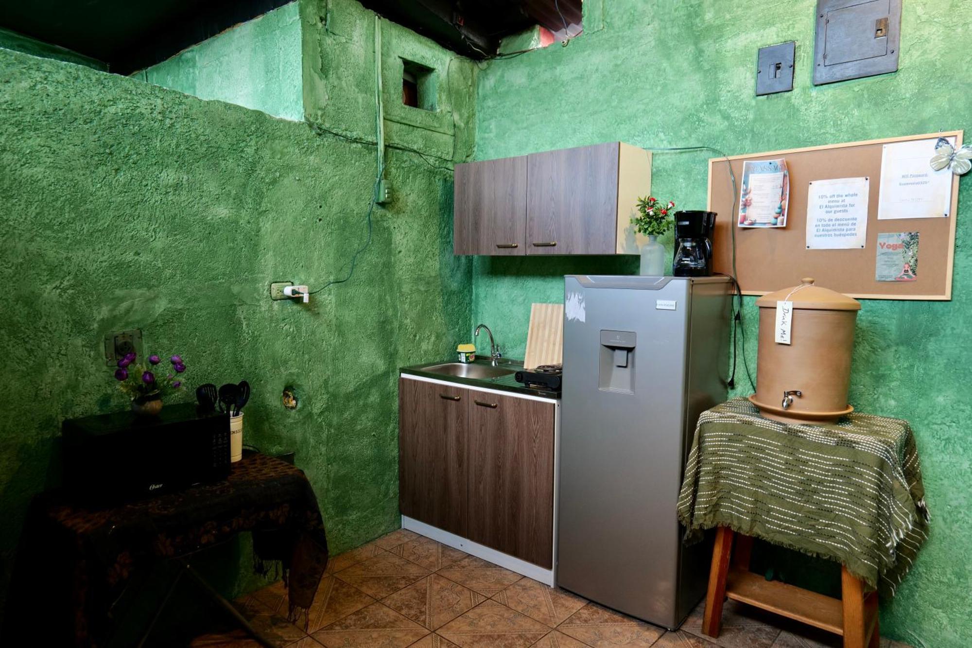 Wonderland Hostel Antigua Dış mekan fotoğraf