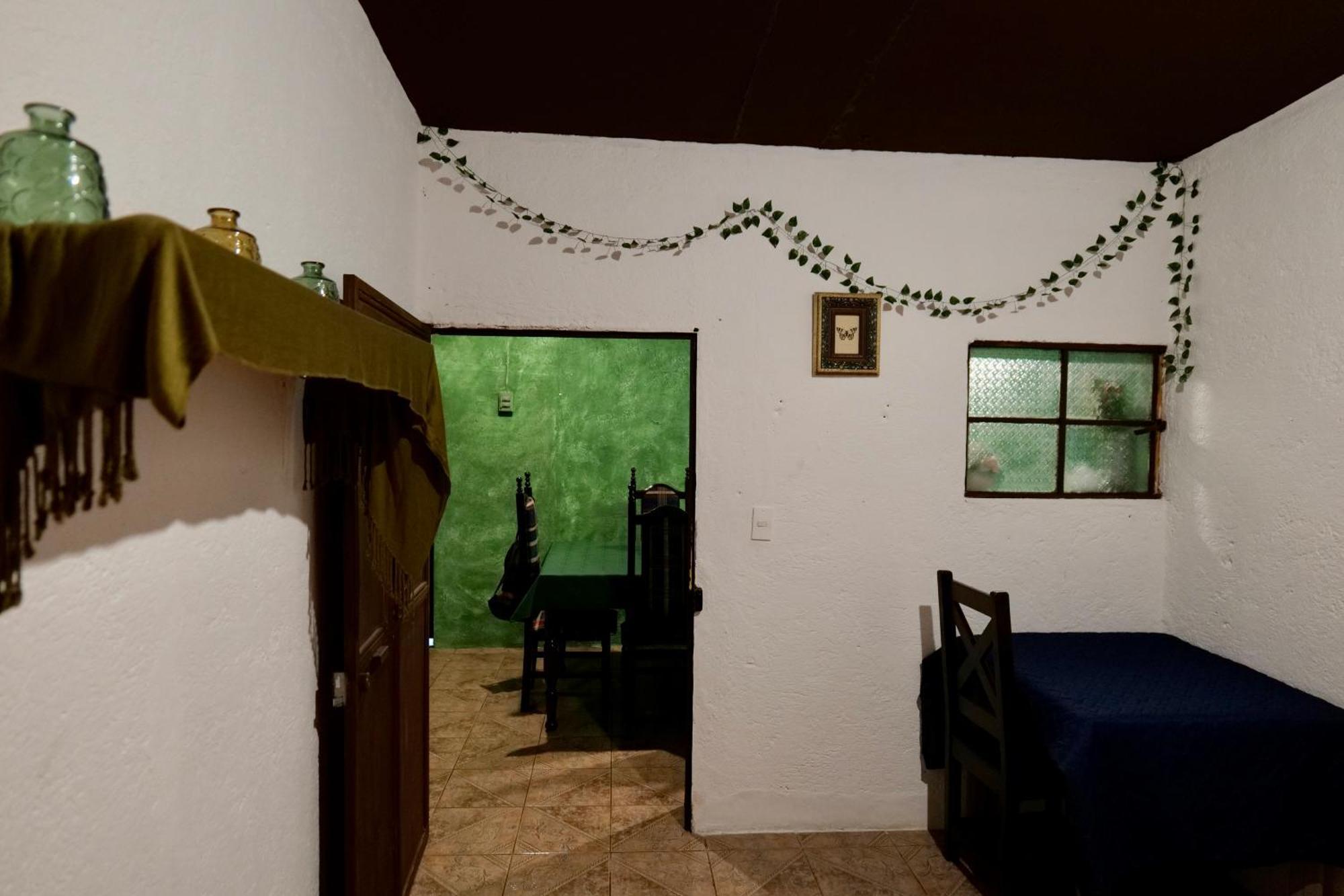 Wonderland Hostel Antigua Dış mekan fotoğraf